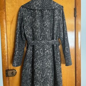 Elegant Gray Patterned Dress